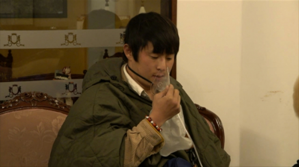 ▲'태어난 김에 세계일주' 고산병(사진제공=MBC)