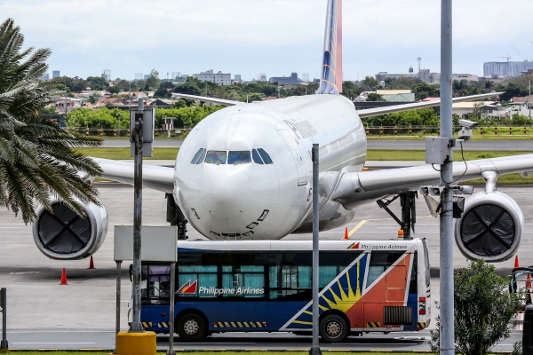 ▲니노이 아키노 국제공항에서 2021년 2월 3일 필리핀항공 여객기가 보인다. 마닐라/신화뉴시스
