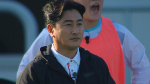 ▲안정환 감독(사진제공=JTBC)