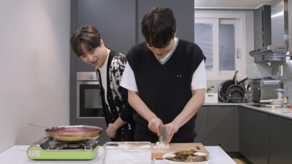 ▲‘편스토랑’ 이찬원, 윤두준(사진제공=KBS 2TV)