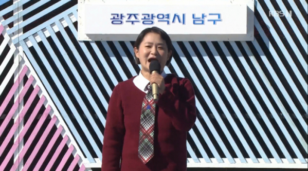 ▲김신영(사진=KBS1 '전국노래자랑' 방송화면 캡처)