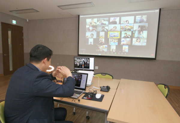 ▲서울 용산구가 학습공동체 활성화를 목표로 주민을 평생학습 강사로 양성하는 ‘구민강사 양성과정’을 운영한다고 25일 밝혔다.  (자료제공=용산구)