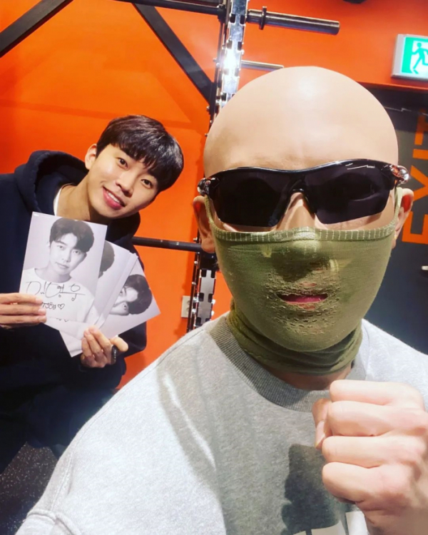 ▲가수 임영웅과 유튜버 김계란이 만났다.(사진=김계란 인스타그램)