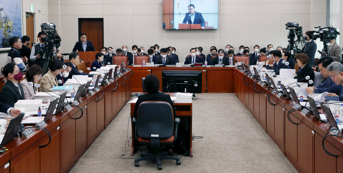 ▲9일 오전 서울 여의도 국회에서 산업통상자원중소벤처기업위원회 전체회의가 열리고 있다. (뉴시스)