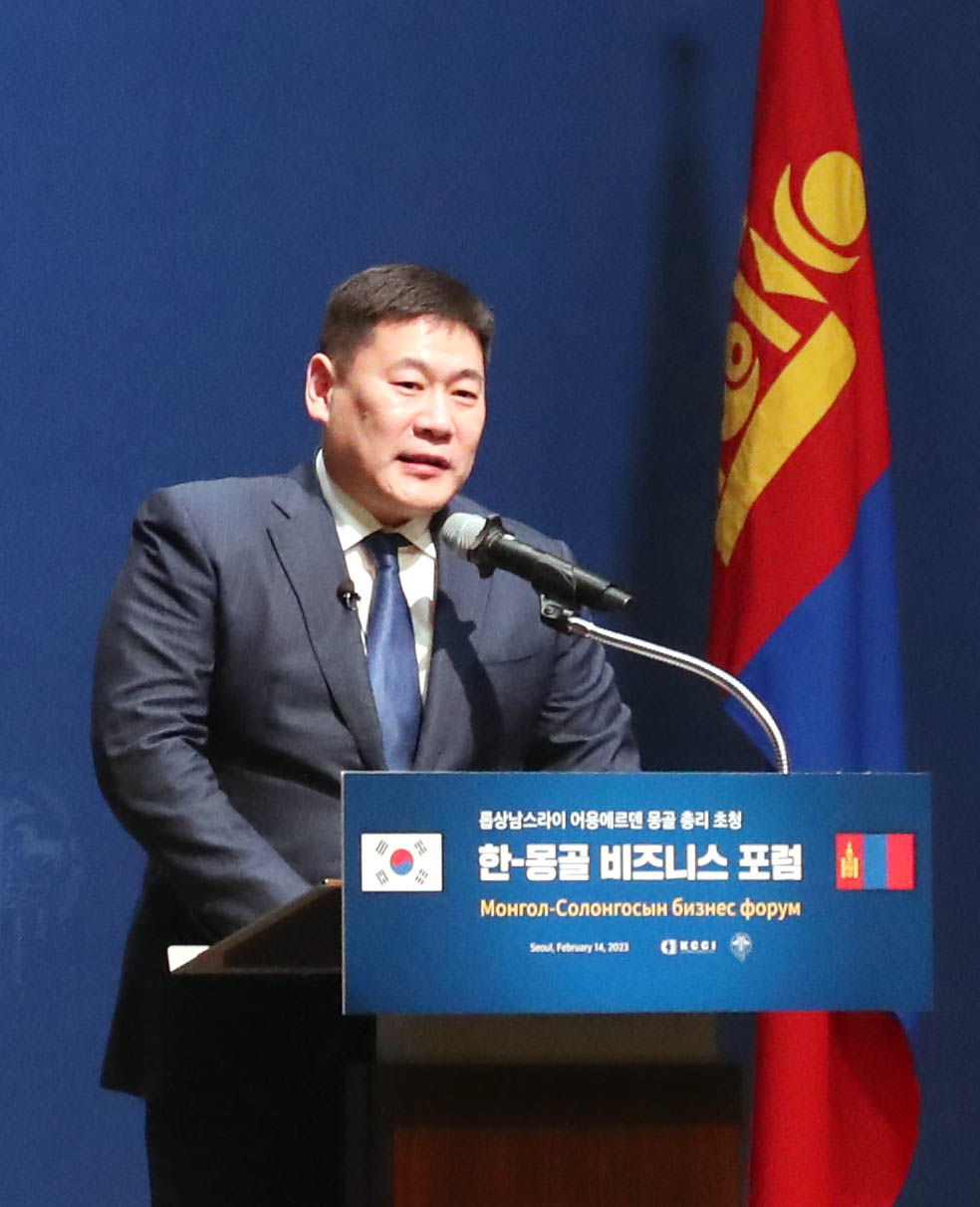 ▲롭상남스라이 어용에르덴 몽골 총리가 기조연설을 하고 있다. (사진제공=대한상공회의소)