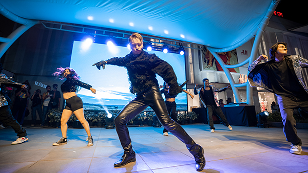 ▲아우라(사진=HBC HOUSE, Phoenix Palladium)