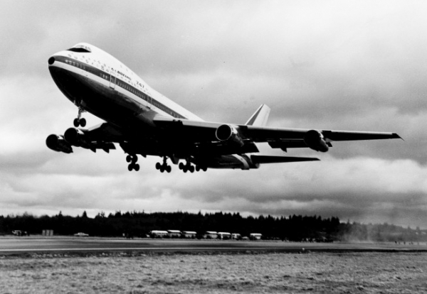 ▲보잉 747 여객기가 1970년 1월 시애틀에서 이륙했다. 시애틀(미국)/AP뉴시스