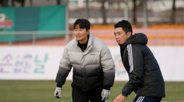 ▲이동국, 현영민(사진제공=JTBC)