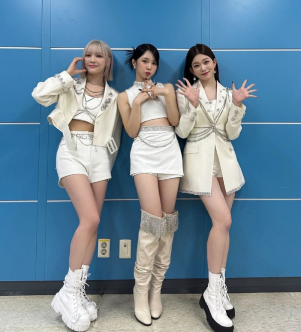 ▲woo!ah!(우아!) 나나(사진=엔브이(NV)엔터테인먼트 제공, MBC M '쇼! 챔피언' 방송화면 캡처)