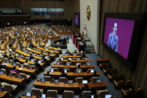 ▲더불어민주당 박홍근 원내대표가 13일 오전 열린 국회 본회의에서 교섭단체 대표연설을 하고 있다.  (국회사진기자단)