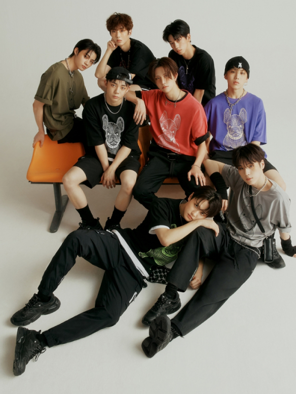 ▲8TURN(에잇턴)(사진 = MNH엔터테인먼트∙라이프워크 제공)