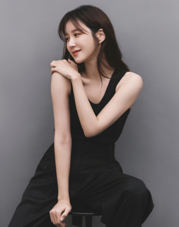 ▲이지아(사진제공=BH엔터테인먼트)