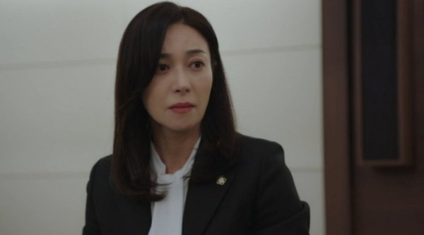 ▲장영남(사진제공=tvN ‘일타 스캔들’ 방송 화면 캡처)