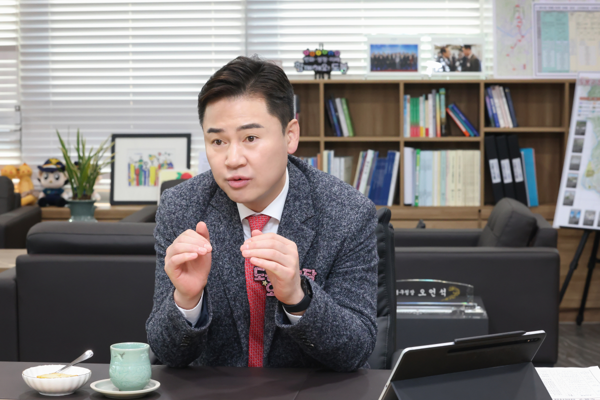 ▲오언석 도봉구청장이 “노후한 주거환경 개선에 대한 주민들의 요청을 신속하게 해결해나가겠다”고 밝혔다.  (자료제공=도봉구)