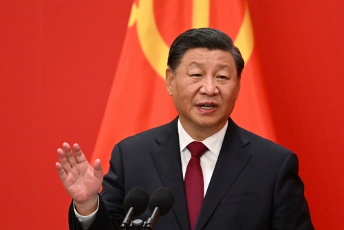 ▲시진핑 중국 국가주석이 지난해 10월 23일 공산당 중앙정치국 상무위원을 소개하고 있다. 베이징/AFP연합뉴스
