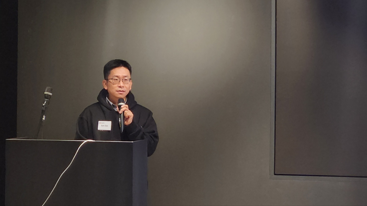 ▲서상민 클레이튼 재단 이사장이 6일 서울 강남구 EG빌딩에서 개최된 2023 클레이튼 비전맵 간담회에서 올해 메인넷 운영 방향성을 설명하고 있다. (이시온 기자 zion0304@)