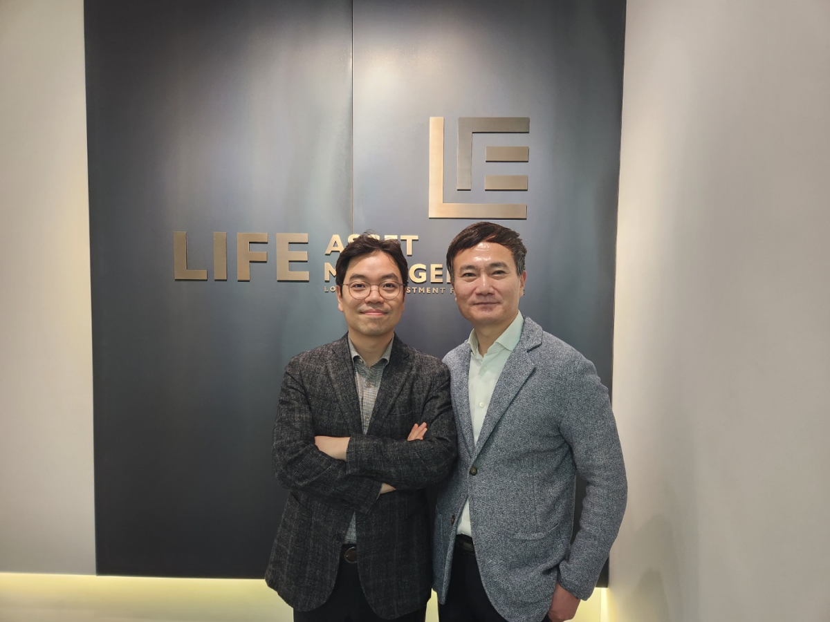 ▲강대권·남두우 라이프자산운용 최고경영자(사진 왼쪽부터)  (라이프자산운용)