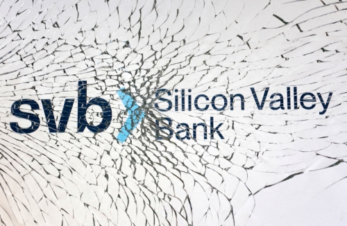 ▲미국 실리콘밸리은행(SVB) 로고가 보인다. 로이터연합뉴스
