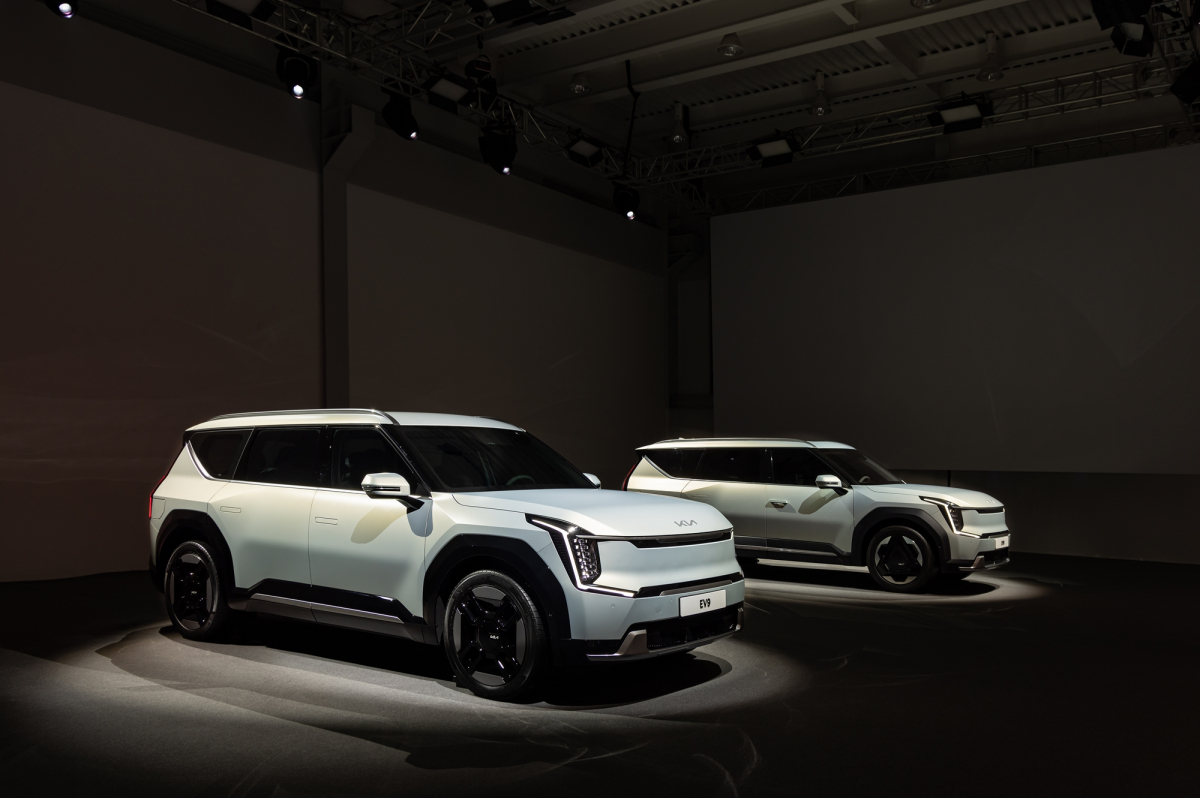 ▲EV9의 실물. 디자인 모델인 만큼 실제 양산차와는 다소 다를 수 있으나 큰 차이가 날 것으로는 보이지 않는다. (사진제공=기아)