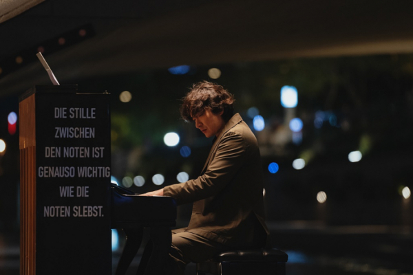 ▲'신성한, 이혼' 조승우(사진제공=JTBC)