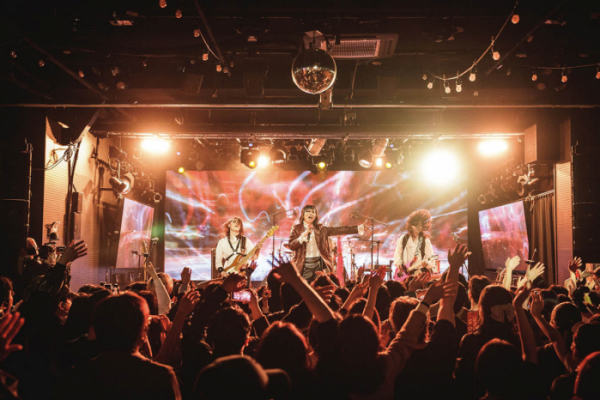 ▲크랙샷(사진제공=록스타뮤직앤라이브)