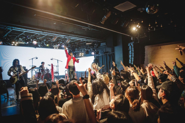 ▲크랙샷(사진제공=록스타뮤직앤라이브)