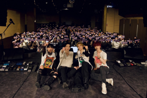 ▲캐치더영(사진 = 에버모어엔터테인먼트 제공)