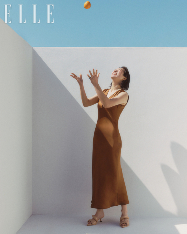 ▲염혜란(사진=엘르 제공)