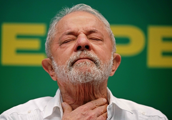 ▲루이스 이나시우 룰라 다시우바 브라질 대통령이 리우데자네이루에서 기자회견을 하고 있다. 리우데자네이루/AFP연합뉴스
