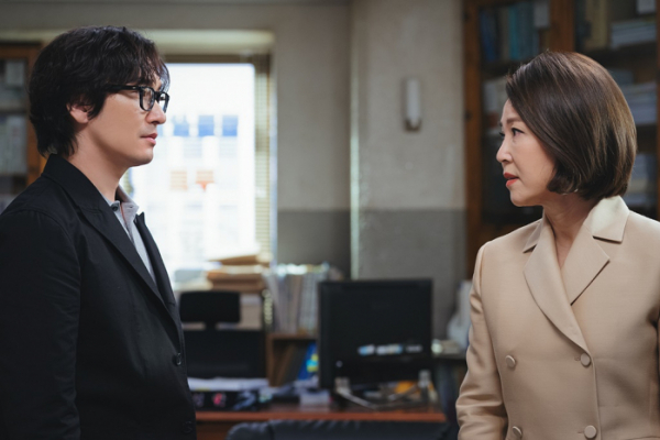 ▲'신성한, 이혼'(사진 제공=SLL)