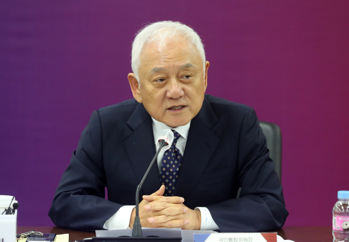 ▲김한길 국민통합위원장이 17일 오후 서울 종로구 정부서울청사에서 열린 국민통합과 미디어 특별위원회 출범식에 참석해 발언하고 있다. (뉴시스)