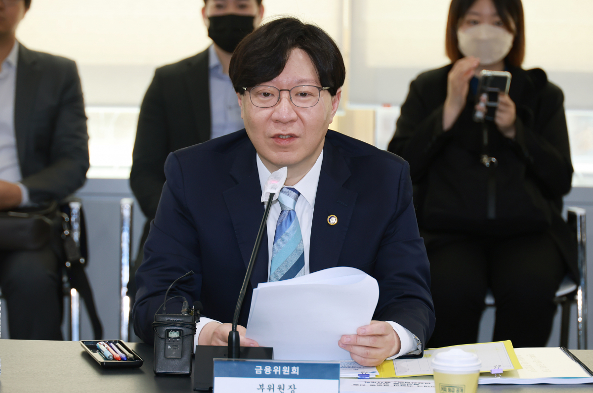 ▲김소영 금융위원회 부위원장이 24일 서울 마포구 프론트원에서 열린 '핀테크 기업 글로벌 진출 활성화 간담회'에서 모두발언을 하고 있다. (사진제공=금융위원회)