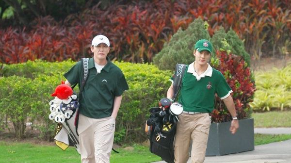 ▲'편먹고 공치리 시즌5' 영탁, '더보이즈' 에릭(사진제공=SBS)