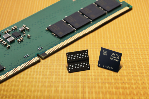 ▲삼성전자가 업계 최선단 12나노급 공정으로 16Gb DDR5 D램을 개발했다.  (제공=삼성전자)