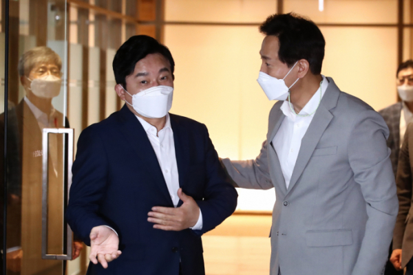 ▲원희룡 국토교통부 장관(왼쪽)과 오세훈 서울시장 (국회사진기자단)