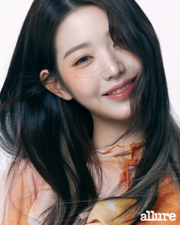 ▲아이브 장원영(사진제공= 얼루어 코리아)