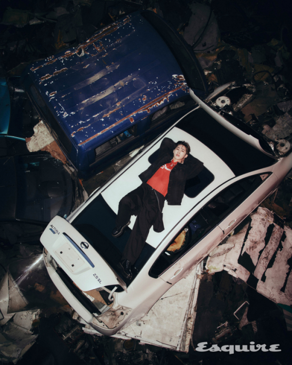 ▲비아이(사진 = 에스콰이어 제공)