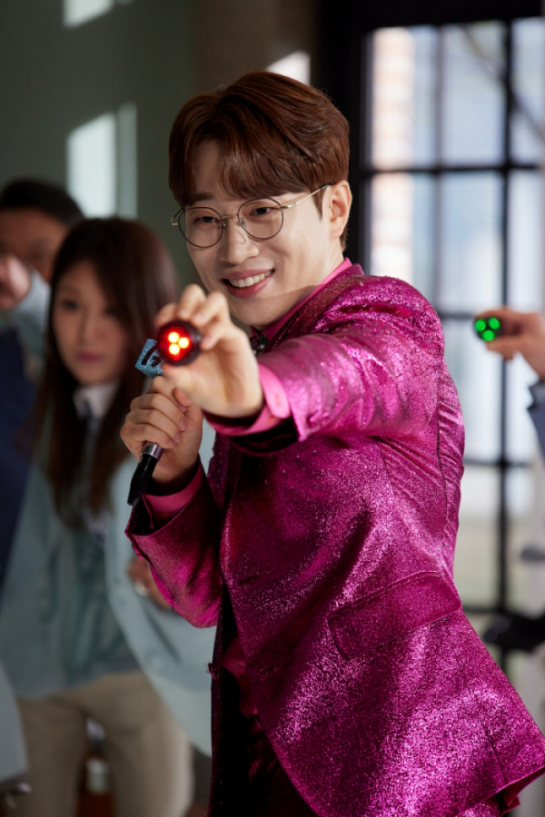 ▲안성훈(사진 = 알록(Aalok) 제공)