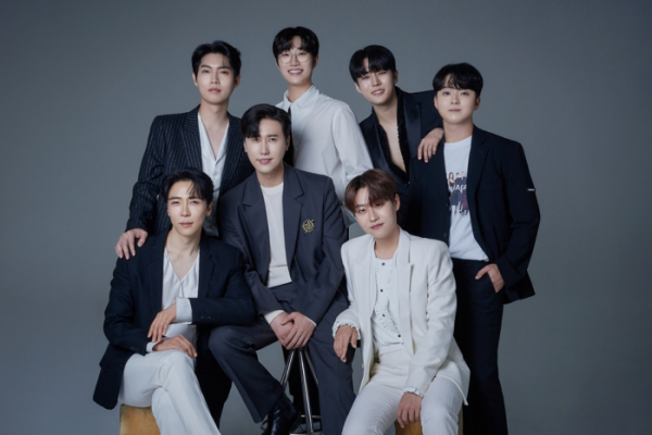 ▲'불타는 트롯맨' TOP7(사진 = 뉴에라프로젝트 제공)