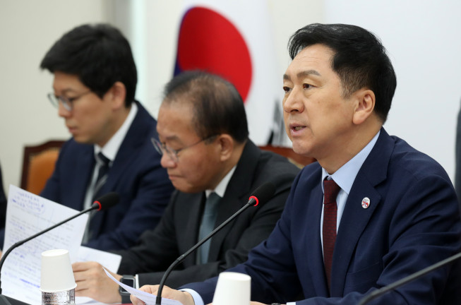 ▲김기현 국민의힘 대표가 1일 오전 서울 여의도 국회에서 열린 최고위원회의에서 발언하고 있다. (뉴시스)