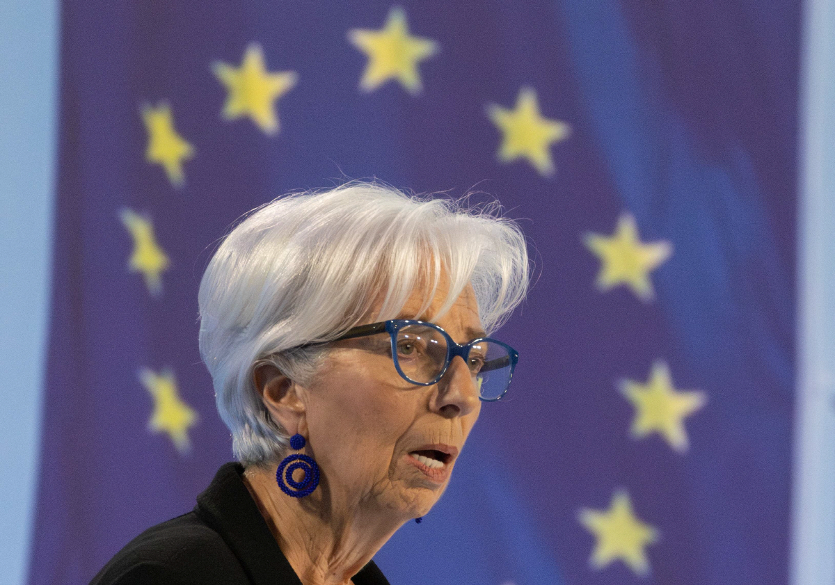 ▲크리스틴 라가르드 유럽중앙은행(ECB) 총재가 4일(현지시간) 기자회견을 하고 있다. 프랑크푸르트(독일)/AFP연합뉴스
