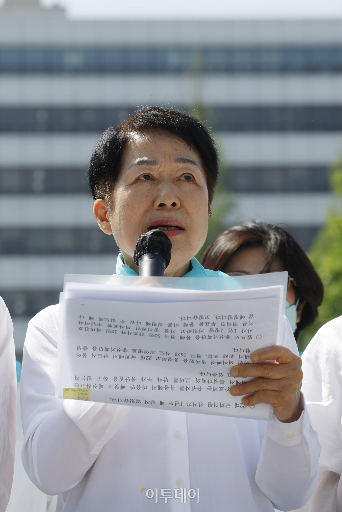 ▲김영경 대한간호협회 회장이 9일 오전 서울 용산 대통령실 앞에서 열린 '간호법 제정을 위한 단식돌입 선언 기자회견'에서 발언을 하고 있다. 조현호 기자 hyunho@