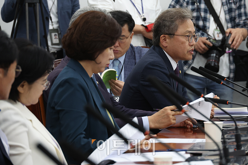 ▲발언하는 송기헌 더불어민주당 간사. (고이란 기자 photoeran@)