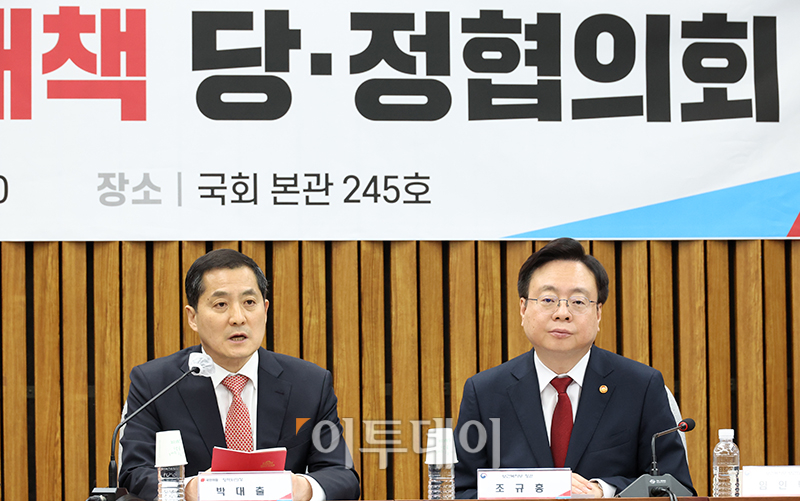 ▲박대출 국민의힘 정책위의장이 31일 서울 여의도 국회에서 열린 응급의료 긴급대책 당·정협의회에서 인사말을 하고 있다. 고이란 기자 photoeran@