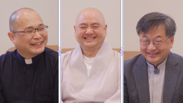 ▲'돌싱포맨' 김진 목사, 성진 스님, 하성용 신부(사진제공=SBS)