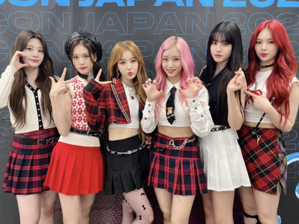 ▲스테이씨(사진 = 하이업엔터테인먼트 제공)