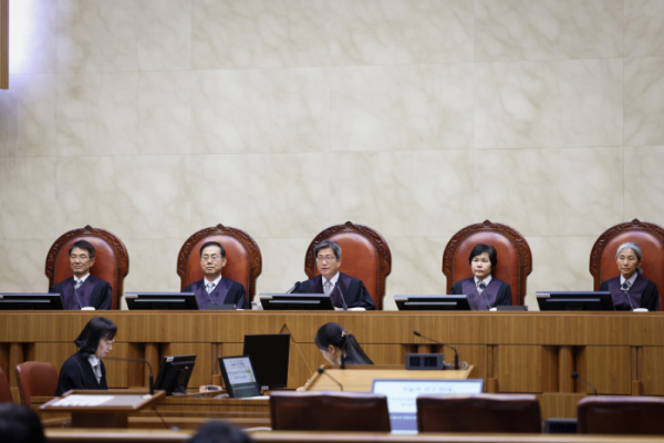 ▲ 서울 서초동 대법원 대심판정에 대법관들이 착석해 있다. (사진 제공 = 대법원)