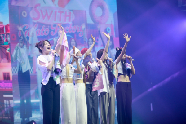 ▲스테이씨(사진 = 하이업엔터테인먼트 제공)