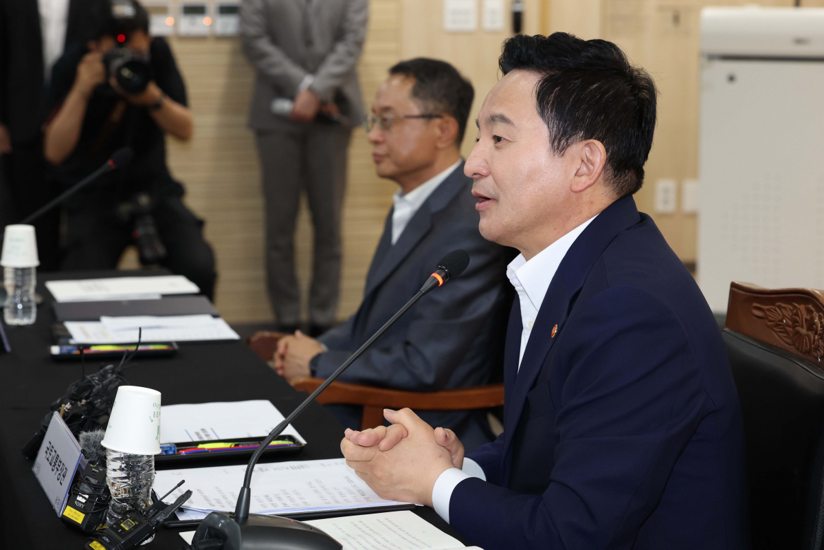 ▲원희룡 국토교통부 장관이 1일 서울 강남구 한국토지주택공사(LH) 서울지역본부에서 열린 전세사기피해지원위원회 발족식 및 제1차 회의에서 모두발언을 하고 있다. 신태현 기자 holjjak@