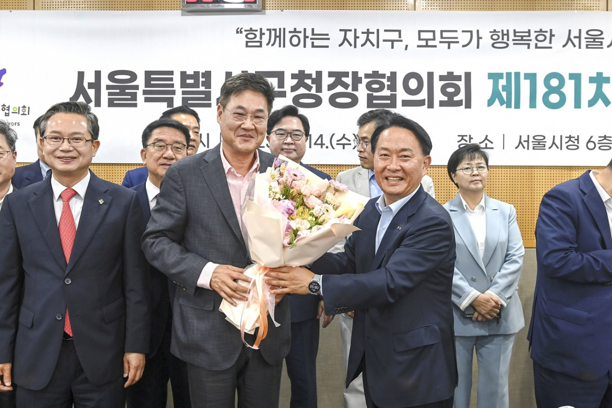 ▲정문헌 종로구청장이 14일 서울시구청장협의회장으로 선출됐다. (자료제공=종로구)